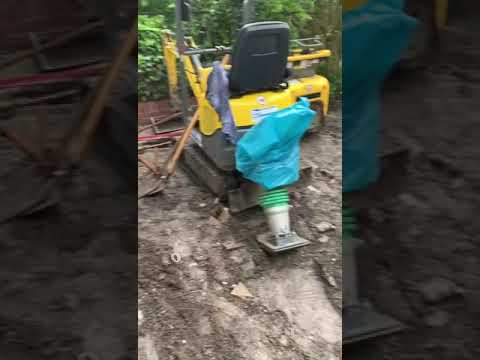 Videovorschau zur Bodenverdichtung mit einem Stampfer